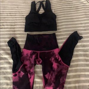 Lululemon Sports Bra and Leggings Set